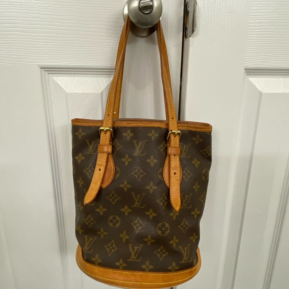 Louis Vuitton Bag